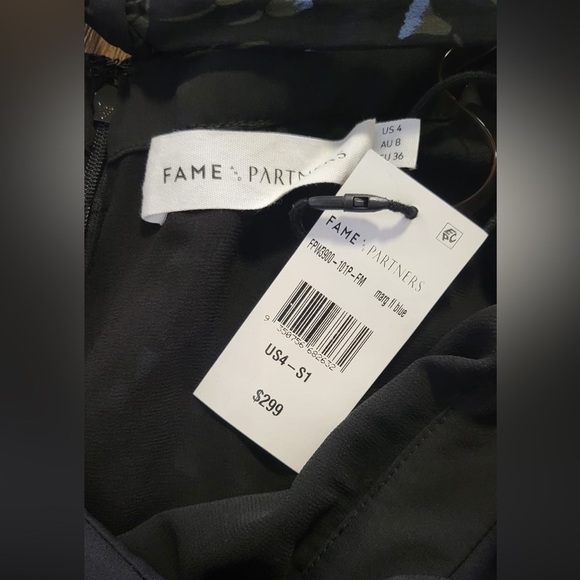 Fame Partners Gown Draped Pleated Blue Black Spaghetti Strap Maxi Dress Floral - Picture 8 of 8